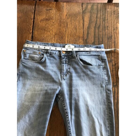 Closed Women’s Gray Tapered Legged Jeans Size 28 - Picture 4 of 7